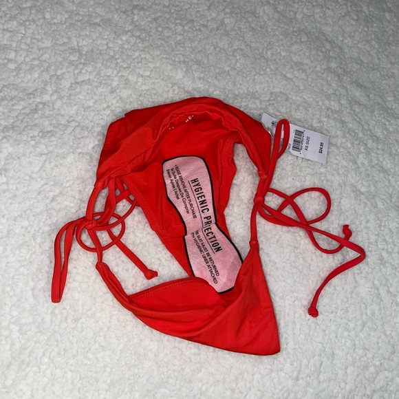 Red Monterey Bikini Set - Picture 5 of 10